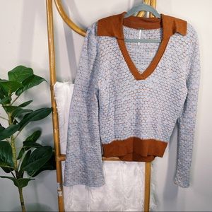 Free People Retro Boho V-Neck Blue and Brown Bell Sleeve Sweater Top sz XL